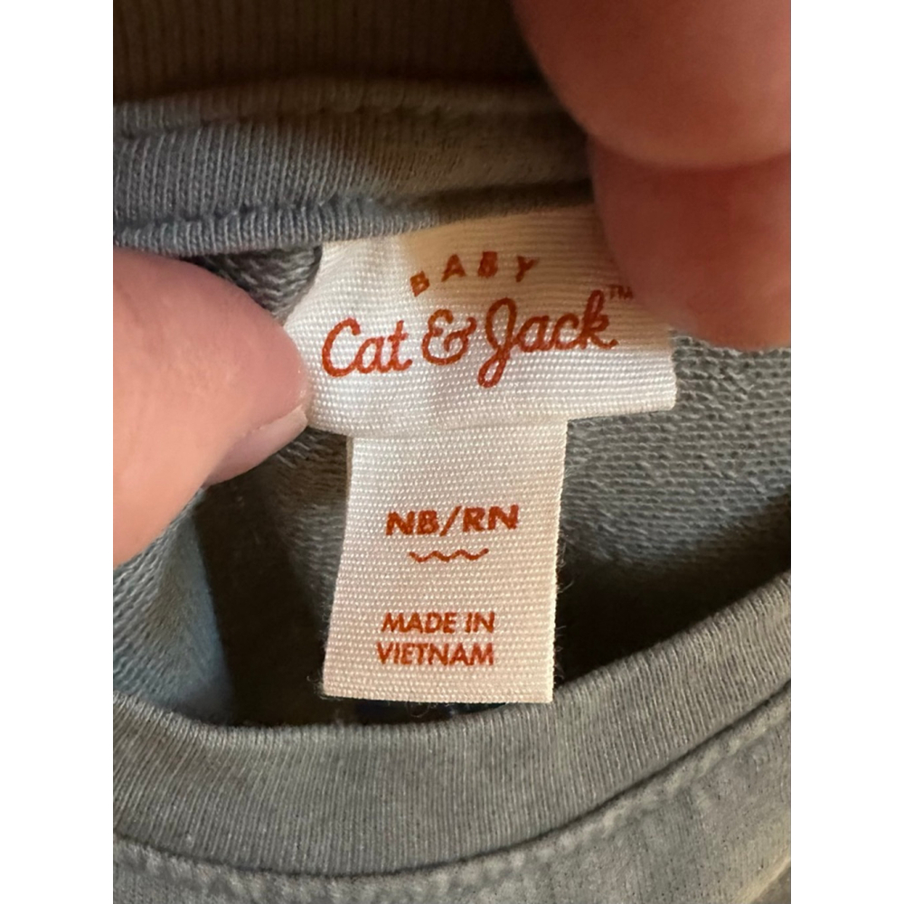 Baby Cat & Jack Matching Set Newborn Gray "Oh My Gosh" Top & Bloomers - Picture 3 of 3